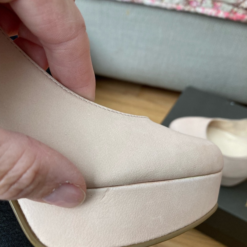 Enzo Angiolini Platform Heels 👠 - Picture 9 of 12
